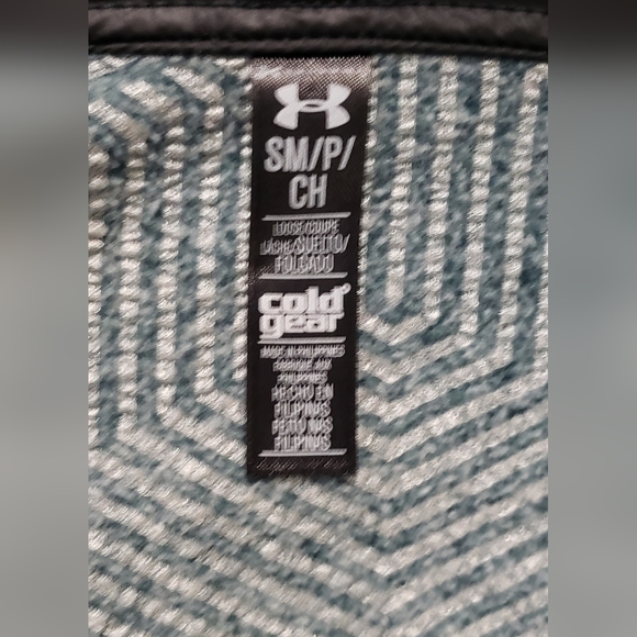 SOLD-Womens Small Under Armour Jacket - Picture 8 of 8